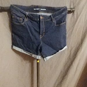 5 for $10 Old Navy Stretch Rockstar Shorts sz 10